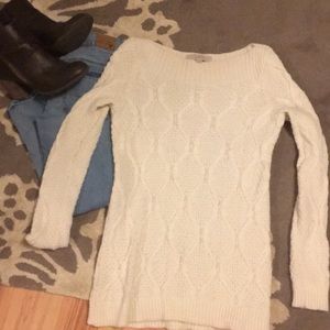 Medium Loft Sweater